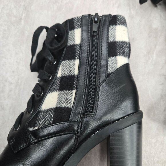 BCBG Lace Up High Heel Boots Plaid Black White Preppy Combat Hiker Boots Sz 5.5 - Picture 10 of 12